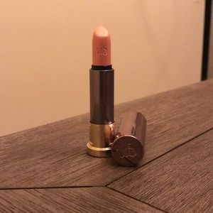 Urban Decay lipstick in shade Gubby